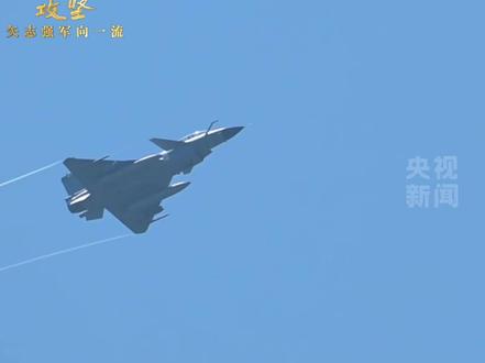 首次披露!空军对抗演习,歼-10C跨代“击落”隐身战机。导弹“睁眼”,以老胜新,#歼10C仍是当打之年 👍🏻#人民军队攻坚向前