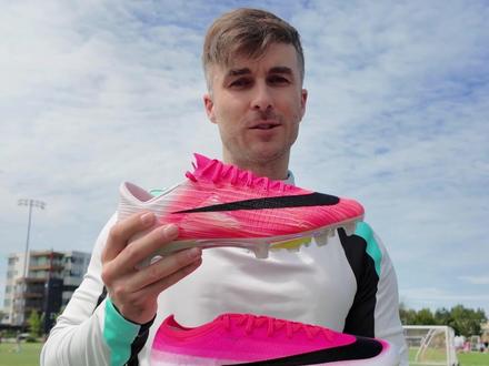 关于刺客17你还有哪些不知道的? (二创自博主Erik Edwardson)#足球鞋 #nike #测评