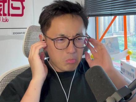 三角洲行动~麦晓雯《归零\Got you》REACTION~ 兄弟们的投稿来了!
这游戏我是真参与不了~ 玩不了10分钟肯定就会呕到电脑桌上~
#reaction #三角洲行动 #游戏音乐 #麦晓雯 #tanchjim天使吉米