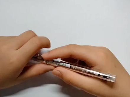 儿子给我画一只耳#家庭 #亲子 #疫情下的生活 #上海