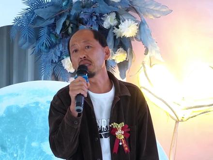 承德旅游推介官/网红达人“守山大叔”一曲《萱草花》真情诉衷肠