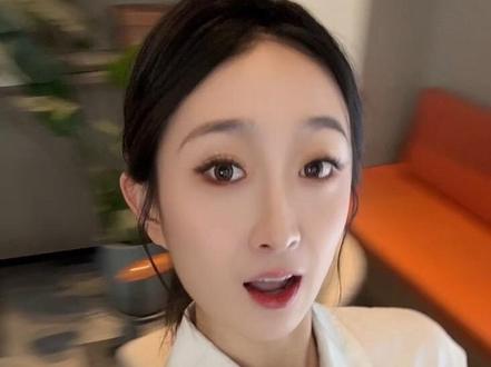 全网独家!谁是第一个见到蛋神的记者!@爱吃蛋🥚 #爱吃蛋 #跟着蛋神煮鸡蛋 #记者