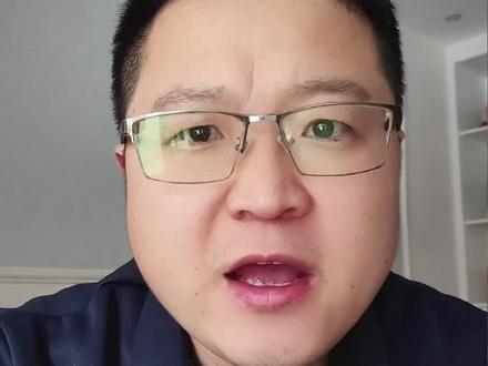 窦靖童一声爸,炸翻直播间,李亚鹏的人品藏不住了!