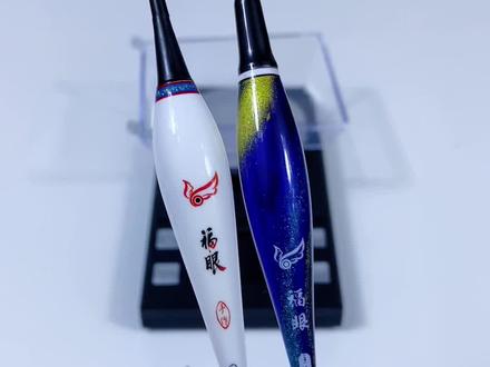 大小电池的电子漂自重差异主要是在于漂尾和电池的重量不同#电子漂 #钓鱼人 #浮漂测试