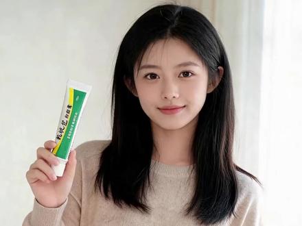 肌肤敏感红肿?草本抑菌乳膏来救急! 用草本配方温和护理皮肤,还能帮助抑菌,日常舒缓很实用~#好物推荐🔥 #护肤 #好物推荐 #自用好物分享 #身体护理