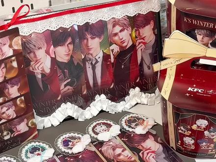 老己🫶🏻请查收KFC&恋与深空联名周边爆改教程 #恋与深空 #肯德基恋与深空 #吃谷日常 #手工diy #谷子开箱