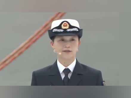 放弃百万年薪,中国首位女舰长,让撒贝宁都羡慕精彩人生。 #辽宁舰 #女舰长 #解放军 #人民军队 #女博士