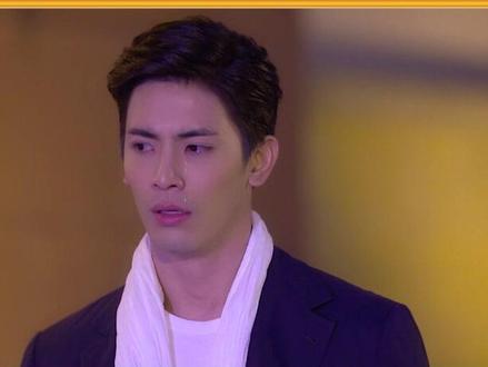 #云霄之恋 男主认为女孩是拜金女,被甩之后痛哭