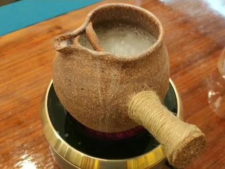罐罐茶如何开罐?烤茶能天天喝么?#干货 #茶生活 #普洱茶 #茶知识 #烤茶 #罐罐茶 #烤茶罐