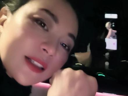 洋葱帝看过来,看看姐的细皮嫩肉😂😂#华为尊界S800#鸿蒙智行