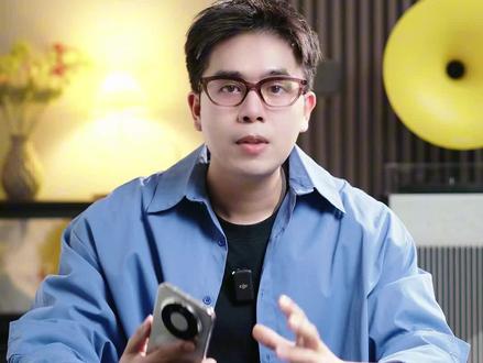 不用=白买丨华为负一屏这些功能你真会用吗 自从把主力机换成华为深度使用之后
我发现原来华为鸿蒙负一屏藏着这么多好东西
个人看法啊
右滑直达比各种高效率桌面的含金量更高
跟着这期视频看看
这些年你究竟错过哪些高效懒人用法!
#鸿蒙越用越香
#华为负一屏
#鸿蒙有礼
#负一屏
#数码