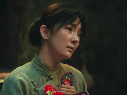 “相信你还在这里,从不曾离去” 难怪秦海璐和林永健都在夸杨幂演得好!宁绣绣真的极具母性光辉,太打动人了!杨幂的演技真实细腻又落地!#了不起的混剪团 #混剪产粮团 #杨幂 #影视剪辑 #演技炸裂
