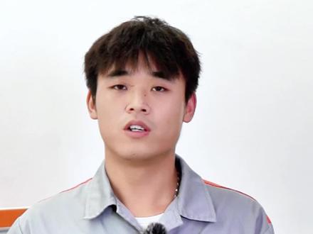 上一期有粉丝想看我们的圆管双电机三节立柱今天给你们带来了!#康复器械 #智能升降桌 #升降桌厂家