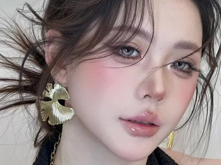 甜酷辣妹发型改妆详细教程来啦🔥
合肥学化妆的姐妹快看!私藏干货分享!
#新手化妆教程 #零基础学化妆 #合肥学化妆 #合肥化妆培训#亚裔妆容