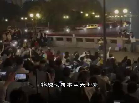 #大头针DJ版春涧#街头唱歌