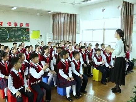 人音版小学音乐五年级上册
《第7课 演唱 堆雪人》优质课公开课#小学音乐获奖公开课 #音乐课 #音乐教学