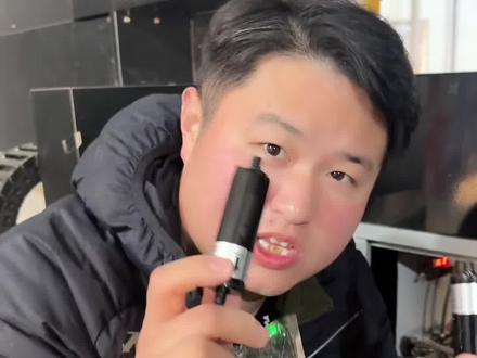 uv平板打印机多久更换一次过滤器? 过滤器对于uv打印机有多重要呢,喷头堵头斜喷拉丝断线飘墨和过滤器是否及时更换都有关系#过滤器 #uv平板打印机 #喷绘机 #写真机 #喷墨打印机
