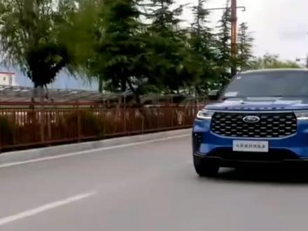 38万买车开完23新款探险者,再开途昂2.5T六缸,才知道谁是良心车