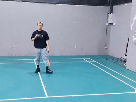 网前接吊步伐详细跟练篇
#羽毛球教学 #羽毛球 #居家运动