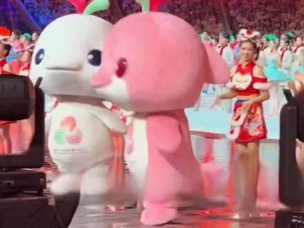 大湾鸡突然“蔫了”
原来竟是气被迫下班