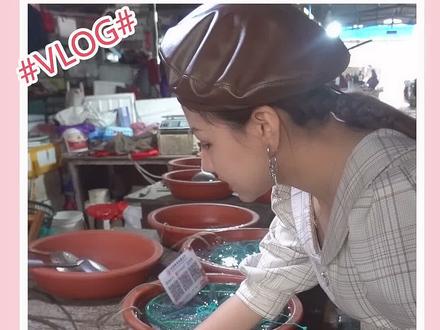 不管再忙 别忘了给那个她/他一点点感动..