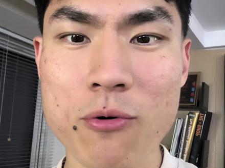 恶鼠梓祎呼叫日照最硬的男人!把你认为最能打的@出来,这个周末曲师大和山体的同学你们准备好了吗?#史蒂芬森恶鼠百分大战#日照龙信篮球