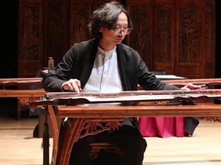 古琴定音是否必须遵循标准音高440赫兹呢?#田泉 #古琴 #古琴教学 #古琴演奏 @DOU+小助手