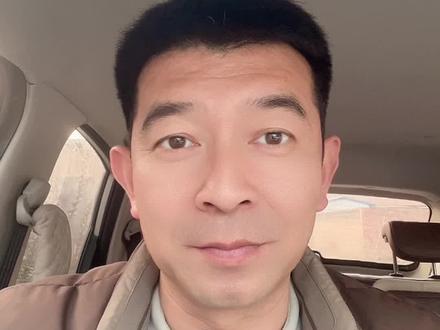 军人休假探亲,能穿军装吗?
#休假 #当兵 #参军入伍