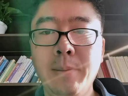 深度解析白银史诗级牛市,分析师:至少春节前都会走强,国投白银LOF高度溢价,小心风险 #白银突破73美元再创新高 #白银 #贵金属 #财经