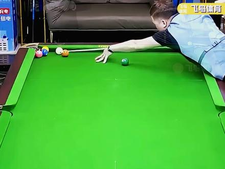 楚秉杰被对手锁喉,绝境之下摆出龙门阵,收获8杆自由球逆天翻盘 #台球 #中式八球 #楚秉杰