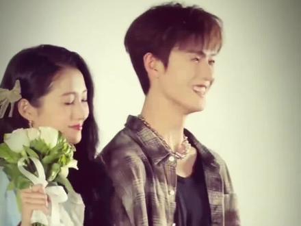 耀眼剧宣火出圈 关晓彤李昀锐默契互动刷屏全网 #关晓彤李昀锐耀眼剧宣给到夯 #甜剧cp #耀眼 #关晓彤李昀锐 #耀眼剧宣@DOU+上热门 @热点小助手 @DOU+小助手