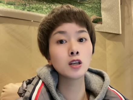 #外贸 #货款 #冻结账户 #银行卡冻结 外贸银行被冻卡怎么办?可以找@万里汇外贸B2B收款