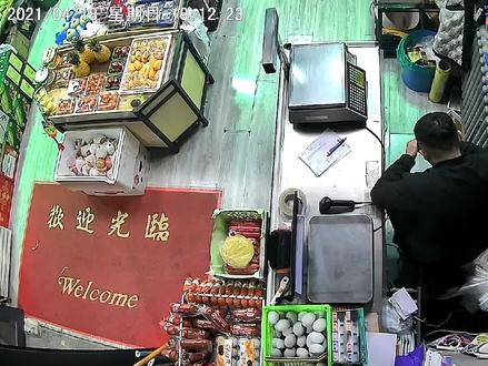 仔细看 没眨眼 太大 太么吓人了##大型鼠 国家一级保护动物 猜猜什么鼠?