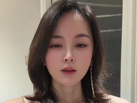 40岁是最适合谈恋爱的年纪,你觉得呢。