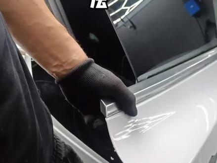 特斯拉mofel3门条、前摄像头、倒车镜壳、尾灯的拆卸方法、全在这个视频了#特斯拉门条