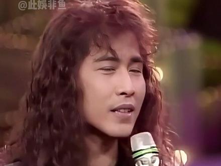 明明是一母同胞的亲姐弟,为何齐豫和齐秦活出反差人生?一个68岁重返《歌手》,一个迎娶小24岁助理#齐豫 #齐秦 #歌手 #影娱热点团 #内容启发搜索