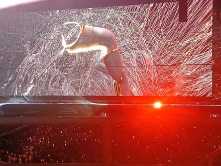 万兽之王演唱会广州站第三场 他说他是广东人🤗
他回来了,还是那么惊艳前后2个村的围观者啊😆
自己收藏曲又+1《我的雅典娜》√
一起来看看吧👇🏻Part 3
视角:1区22排近大屏中间 917看台
#薛之谦演唱会 #万兽之王演唱会 #万兽之王广州 #我的演唱会repo #演唱会是巨大的乌托邦