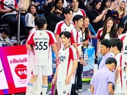 seatawinan接力直拍
看起来懵懵的,其实跑起来像箭一样快!💨
#jimmysea小剧场 #seatawina #gmm运动会 #泰娱