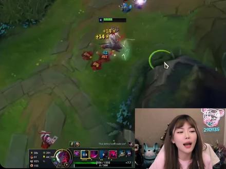 周淑怡谈自己为什么在英雄联盟板块 #lol #周淑怡