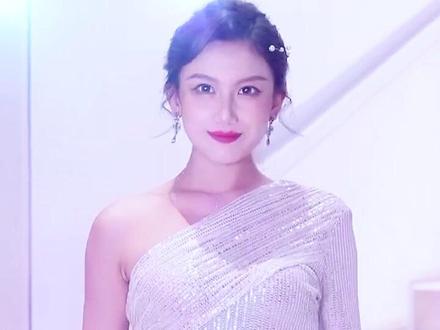 婚礼现场,渣男未婚夫的死对头居然当众…#豪门