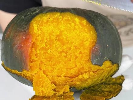 真假贝贝的区别来了,姐姐一定要认准原产地~喜欢吃这种品质的贝贝南瓜来我直播间看看吧~#贝贝南瓜 #优质农产品