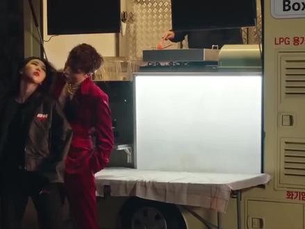 抖音超火的张艺兴舞蹈BGM,原来叫这个名字《Sexy lady 》