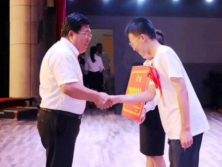 #武乡县 372万元重奖中高考功臣和优秀学子#发现武乡 #教师