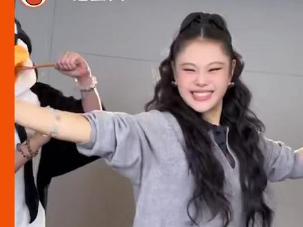 就这个Tia唱歌爽!#袁娅维官推版大东北热辣上线#袁娅维版大东北听出人类之光