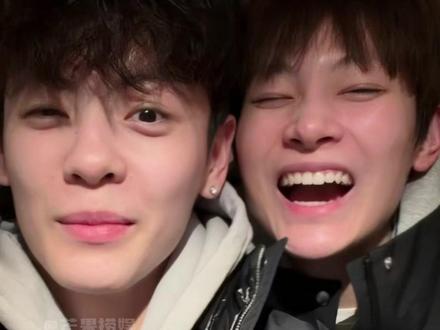 小杨总在姐姐面前最可爱!!!#杨舒予 #杨力维