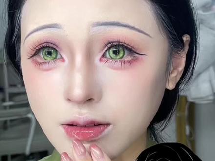 原相机下的眼妆教程来啦!
#鬼灭之刃 #cos #琴叶 #琴叶cos #cos妆教程