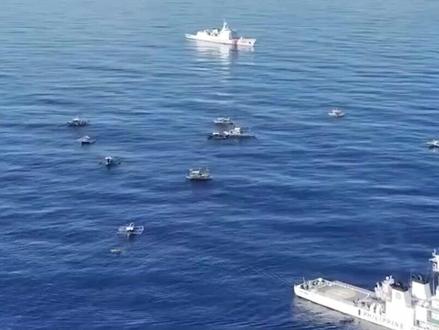 压力给到中国了?菲律宾宣布封锁黄岩岛空域,将连续军演70天#军事科技 #军事科普 #军事迷 #大国重器 #军事爱好者