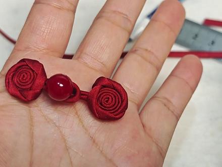 1分钟学会🌹新中式玫瑰盘扣|新手零失败#分享我的手工作品#盘扣教程 #手工针线活#我的缝纫日常#旗袍配饰