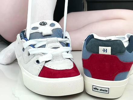 发现一双超级宝藏的板鞋 ~太酷啦