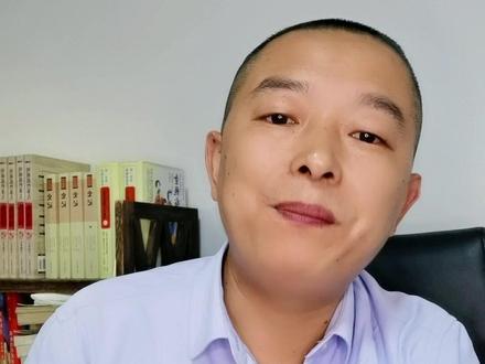 来吧,海天的高管们!自己家生产的酱油,一人喝一瓶,这一次危机,直接就公关成功了,还能产生巨大的广告效应。你们喝一瓶,我就陪一个,策划费别赖账,就可以了。#原创 #食品安全 #食品添加剂 #实话实说 #海天酱油